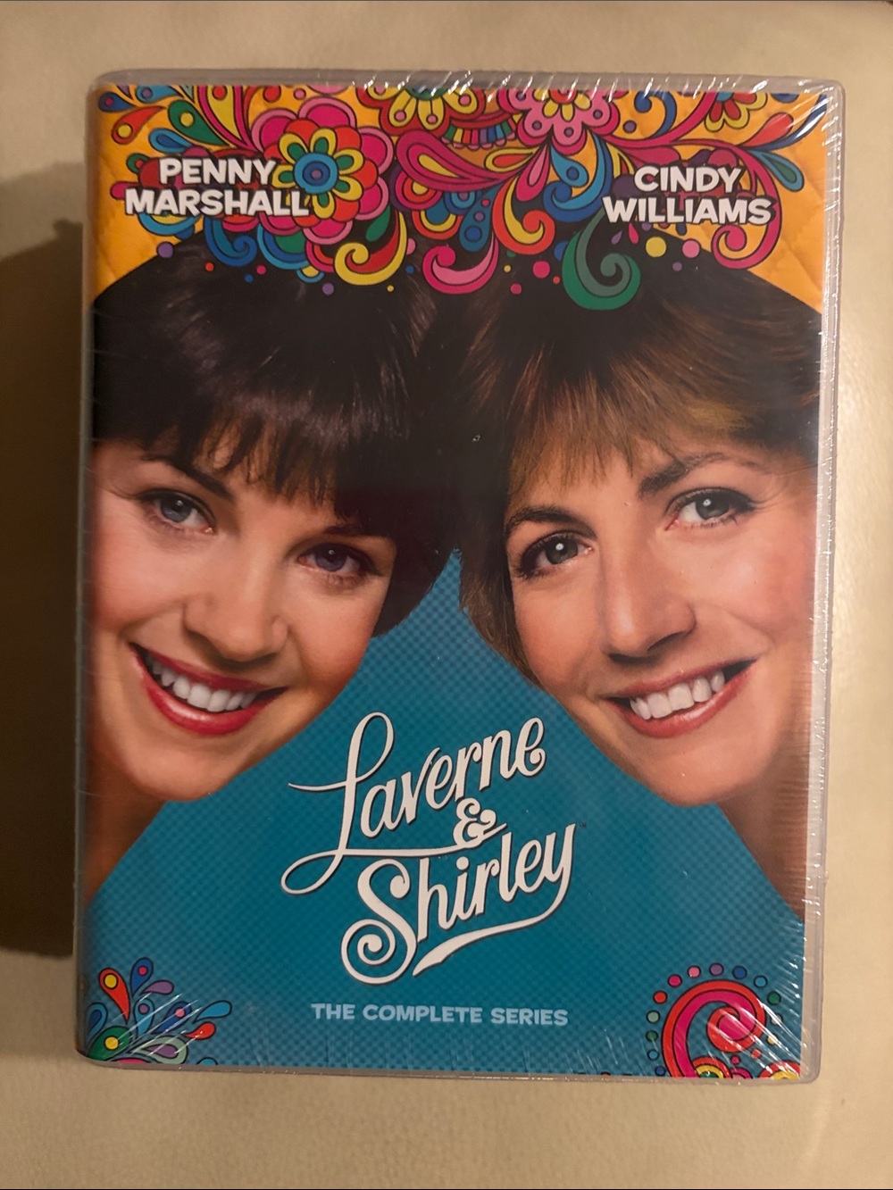Laverne & Shirley Complete Series - Teal Box Set